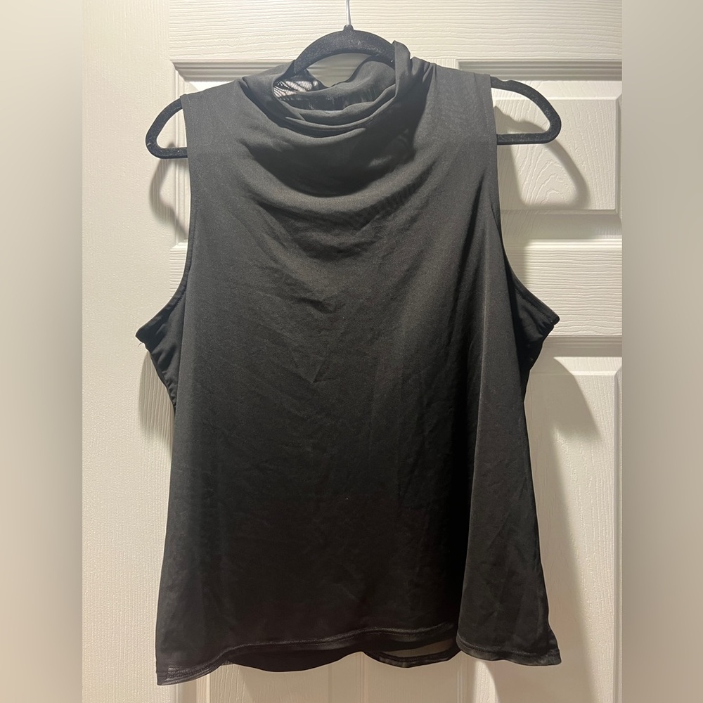 Vince Camuto Womens Crew Neck Sleeveless Blouse